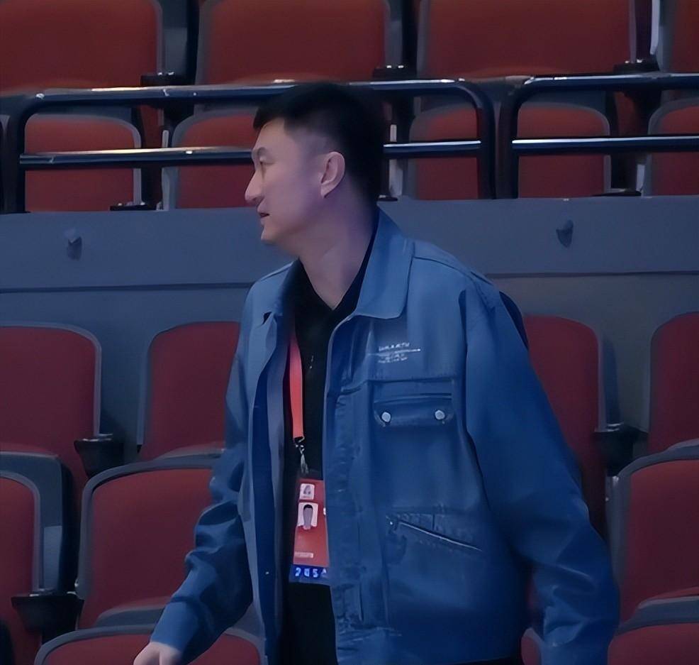 包含广东宏远发布备战花絮；国际比赛日临场应变；NBA季后赛任务艰巨；控场能力受关注的词条-九游娱乐app